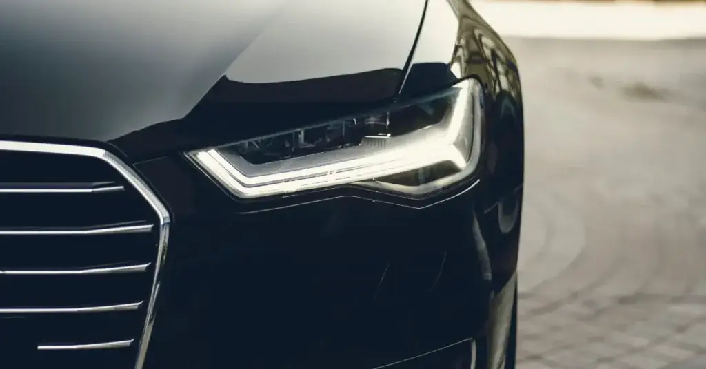 Black-car-headlight-Dynamax-Wraps