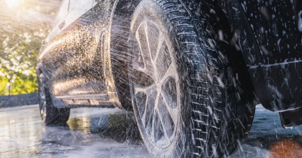 Black-car-washing-Dynamax-Wraps-2