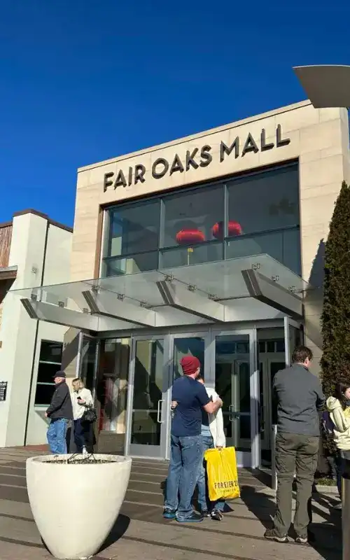 Fair Oaks Mall | Dynamax Vehicle Wraps